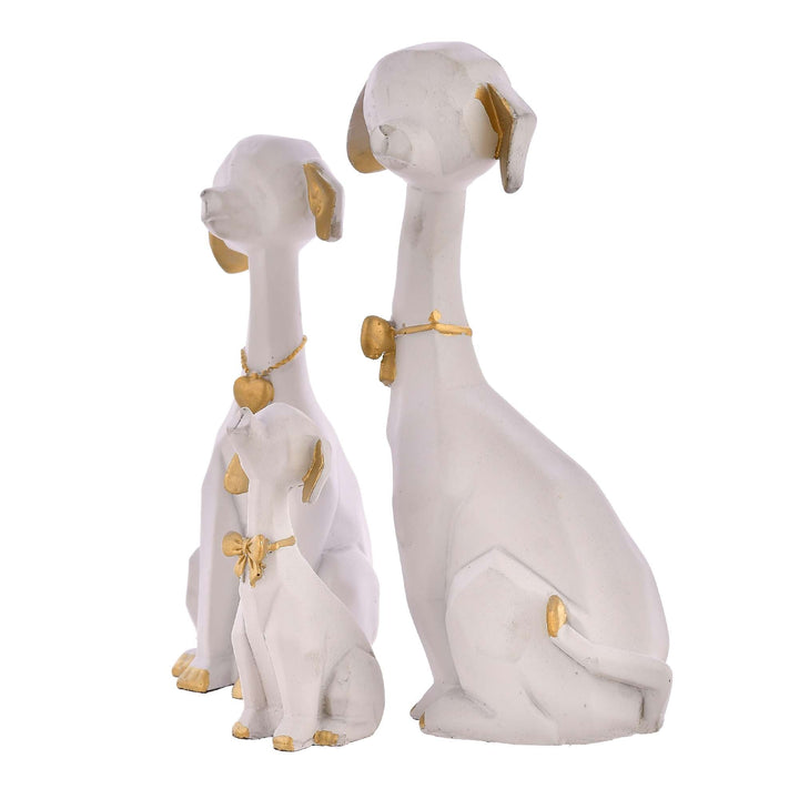 WHITE DOG